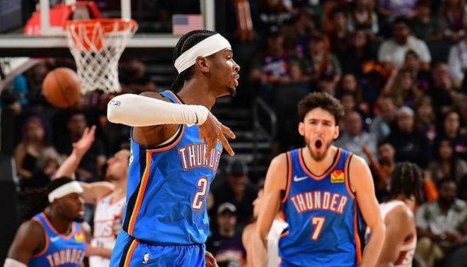 中展示了极 中展示了极